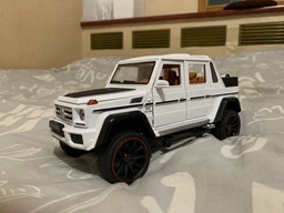 Металева іграшкова машинка Автопром Mercedes-Benz G 350 d 1:32 — світло, звук, відкривні двері, чорна, арт. 68436