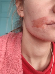Восковые полоски для депиляции Veet для чувствительной кожи лица 20 шт (4680012390915)