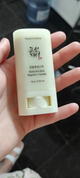 Матирующий солнцезащитный стик с экстрактом полыни и камелии Beauty Of Joseon Matte Sun Stick: Mugwort + Camelia SPF 50+ PA++++, 18г (8809864766884) фото от покупателей 5