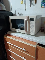 Микроволновая печь Panasonic NN-ST35MKZPE фото от покупателей 4