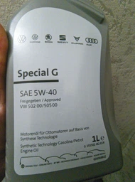 Моторное масло VAG Special G 5W-40 5 л фото от покупателей 2
