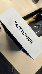 Шампанське Taittinger Brut Reserve біле брют 0.75 л 12.5% в подарунковій упаковці + 2 келихи (3016570017802_3016570061287_3016570061294)