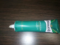 Освежающий и тонизирующий крем для бритья Proraso с экстрактом эвкалипта и ментолом 150 мл (8004395001118) фото от покупателей 3