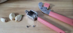 Пресс для чеснока Brabantia Tasty+ терракотовый 121845 (00800833)
