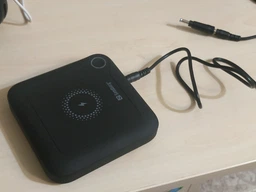 Батарея універсальна Sandberg 24000mAh/88.8Wh для ноутбука, PD/60W, DC/84W, USB/22W, Wireless/10W (420-57 / PB930197) фото від покупців 1