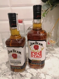 Крепкий ликер Jim Beam Red Stag (Black Cherry) 4 года выдержки 0.7 л 32.5% (5010278100710N_080686043492) фото от покупателей 3