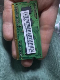 Оперативна пам'ять Samsung SODIMM DDR3 2Gb 1333MHz PC3-10600 (M471B5773DH0-CH9)