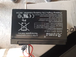 Зарядний пристрій для акумулятора Voltronic 12 В/1.5 A із затискачем, Q100 (YT15618) фото від покупців 18