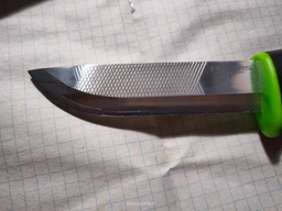 Нож для тяжелых работ Fiskars с точилом (1023619/156018)