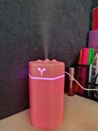 Зволожувач повітря дитячий з підсвічуванням Happy Life USB Humidifier кімнатний зволожувач для дому аромадифузор 220ml Рожевий