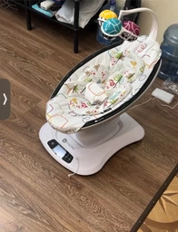Крісло-гойдалка 4Moms MamaRoo multiI plush 817980016903