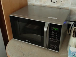 Микроволновая печь Panasonic NN-ST34HMZPE