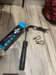 Беспроводная селфипалка Selfie Stick Double Fill Light селфи палка и портативный штатив трипод с двойной подсветкой с пультом Led фото от покупателей 1