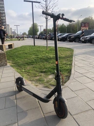 Електричний самокат Xiaomi Mi Electric Scooter Pro 2 Black FBC4025GL фото від покупців 1