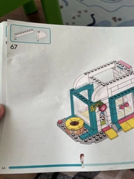 Конструктор LEGO Лікарня в Хартлейк-Сіті 1045 деталей (42621) фото від покупців 3
