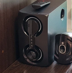 Комп'ютерні колонки 2.1 Defender Eclipse 40W Bluetooth MP3 SD USB AUX RC Black (65593) фото від покупців 1