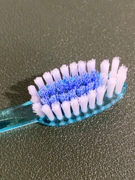 Зубная щетка Pierrot Ref.14 ортодонтическая Orthodontic Xtreme средняя (8411732000145) фото от покупателей 4