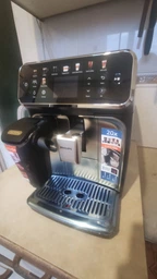 Кофемашина PHILIPS Series 5500 LatteGo EP5547/90 фото от покупателей 2