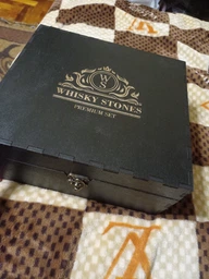 Подарочные наборы Whisky Stones Moltis Relax Original для мужчин, 8 шт кубиков + 2шт бокал Saxum Коробка деревянная черн + мешочек, щипцы, подставка (MR-1009)