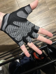 Перчатки для фитнеса (велосипеда и тяжелой атлетики) SPORT GEAR "S" чёрные с розовым фото от покупателей 18