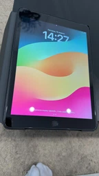 Защитное стекло ArmorStandart Glass.CR для Apple iPad 10.2" (2021/2020/2019) (ARM55724-GCL) фото от покупателей 1