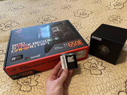 Материнская плата Asus ROG STRIX B650E-E Gaming Wi-Fi (sAM5, AMD B650, PCI-Ex16) фото от покупателей 4