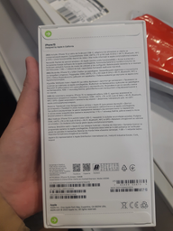 Мобільний телефон Apple iPhone 15 128GB Black (MTP03RX/A) фото від покупців 5