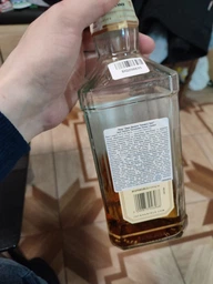 Ликер Jack Daniel's Tennessee Honey 0.7 л 35% (5099873001370_5099873009116) фото от покупателей 9