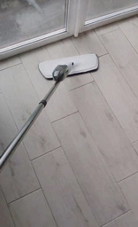 Умная швабра с распылителем воды для влажной и сухой уборки,с насадкой из микрофибры Бежевая (55012821) фото от покупателей 14