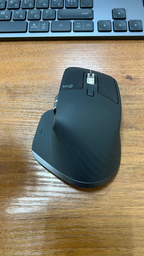 Мышь Logitech MX Master 3S Performance Wireless Mouse Bluetooth Pale Grey (910-006560) фото от покупателей 17