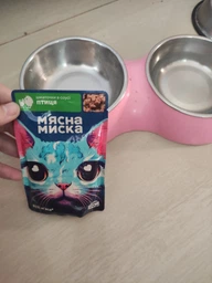 Упаковка вологого корму для дорослих котів М'ясна Миска шматочки в соусі зі смаком птиця 100 г 24 шт. фото від покупців 7