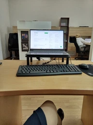 Настільна підставка для монітора OfficePro Black (MR314) фото від покупців 11