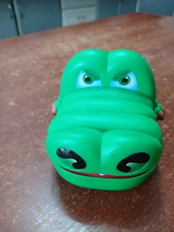 Игра детская настольная Qunxing toys "Крокодил-дантист" (2205)