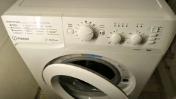 Пральна машина Indesit OMTWSC51052WUA фото від покупців 1
