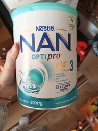 Суха молочна суміш Nestle NAN 3 Optipro з олігосахаридом 2'FL для дітей від 12 місяців 400 г (7613032476175) фото від покупців 9