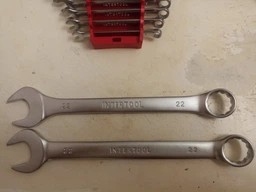 Набір рожково-накидних ключів Intertool 12 шт. (6-22 мм) (HT-1203) фото від покупців 5