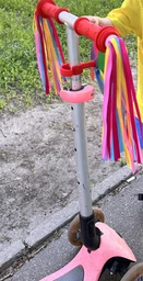 Барвисті стрічки на самокат стрічки на рожевий велосипед з жовтим