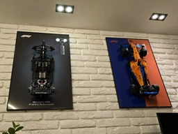 Арт Держатель Рамка на Стену 80x50 см. для фирменного конструктора Technic Mercedes-AMG F1 W14 E Performance (42171) Type-A фото от покупателей 14