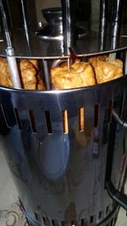 Электрошашлычница Domotec ARKADA BBQ , на 6 шампуров 1000 W , нержавейка - гриль , в подарочной упаковке .