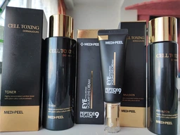 Омолоджувальний тонер від мімічних зморшок 250 мл Medi Peel Cell Toxing Dermajours Toner