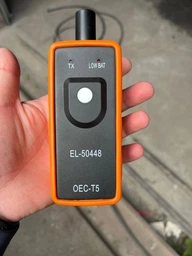 Активатор датчиків тиску в шинах TPMS EL-50448 для авто GM фото від покупців 4