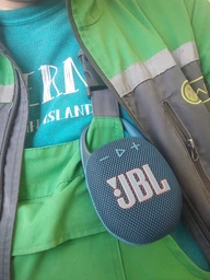 Портативная колонка JBL Clip 5 7W Blue (JBLCLIP5BLU) фото от покупателей 9