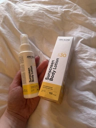 Сонцезахисний лосьйон для тіла spf 50 Joko Blend 100 мл 4823109409484 фото від покупців 14