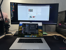 Ноутбук Apple MacBook Pro 16" M2 Pro 16/512GB 2023 (MNWC3UA/A) Silver фото від покупців 1