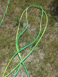 Шланг садовий 2E AquaFlex Green 1/2" 30 м 3 шари 10 бар -5+50°C (2E-GHE12GN30) фото від покупців 3