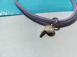 Универсальный ремешок-шнурок для смартфона, Rope, Black Amber, нейлоновый, прочный, регулируемый по длине, с держателем для чехлов с вырезом для зарядки, кросбоди, подходит для ношения на шее и через плечо, ArmorStandart (ARM67204) фото от покупателей 1