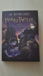Harry Potter and the Philosophers Stone. Книга 1 (англ). Дж.К.Роллинг фото от покупателей 3