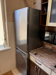 Двухкамерный холодильник Whirlpool WHKS 1361 XP4U фото от покупателей 10