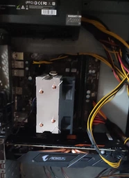 Відеокарта Gigabyte AMD Radeon RX 580 4Gb Aorus (GV-RX580AORUS-4GD) (GDDR5, 256 bit, PCI-E 3.0 x16) Б/в