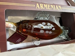 Бренди Прошян Армянский "Рыба" 5 лет выдержки 0.5 л 40% в подарочной упаковке (4850015310207) фото от покупателей 12